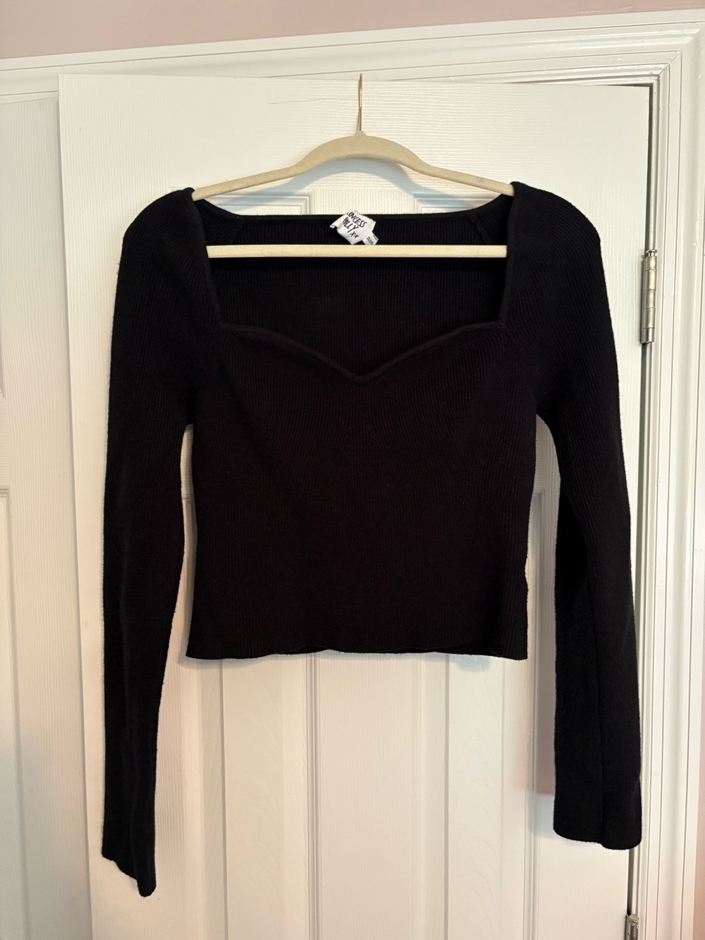 Black Long-Sleeve Square Neck Ribbed Top